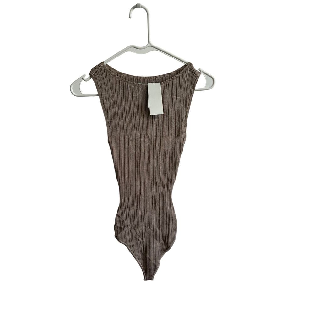 Abercrombie & Fitch NWT Glossy Slash Bodysuit Beige Tan Brown Sz XS Sleeveless